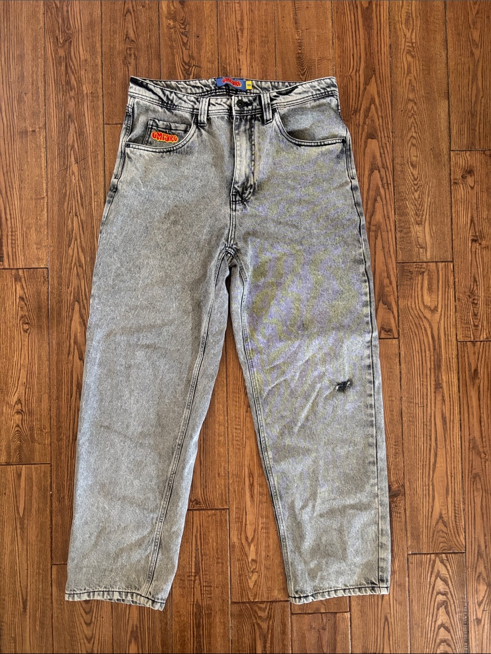 Empyre Men's Light Gray Washed Relaxed Jeans - Classic Straight Leg